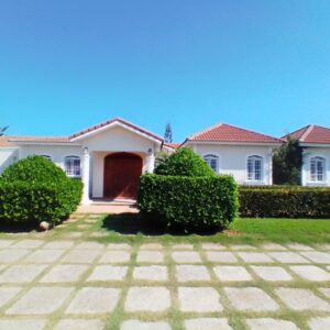 Belle maison dans un endroit calme dans Puerto Plata.