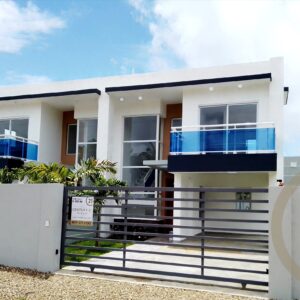 Maison Moderne Style Townhouse.