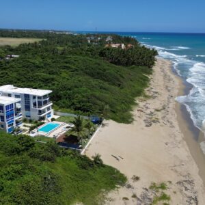 Oceanfront Condo with Spectacular Ocean Views.