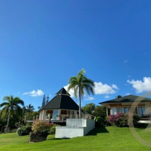 Jewel with sea view in the hills of Cabrera.
