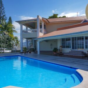 Vue imprenable sur l'océan à Puerto Plata