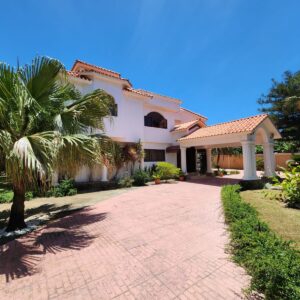 Villa polyvalente près du centre de Sosúa, à deux pas de la plage.
